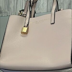 Crossbody- MARC JACOBS NEW YORK Mini Grind Leather light pink EUC